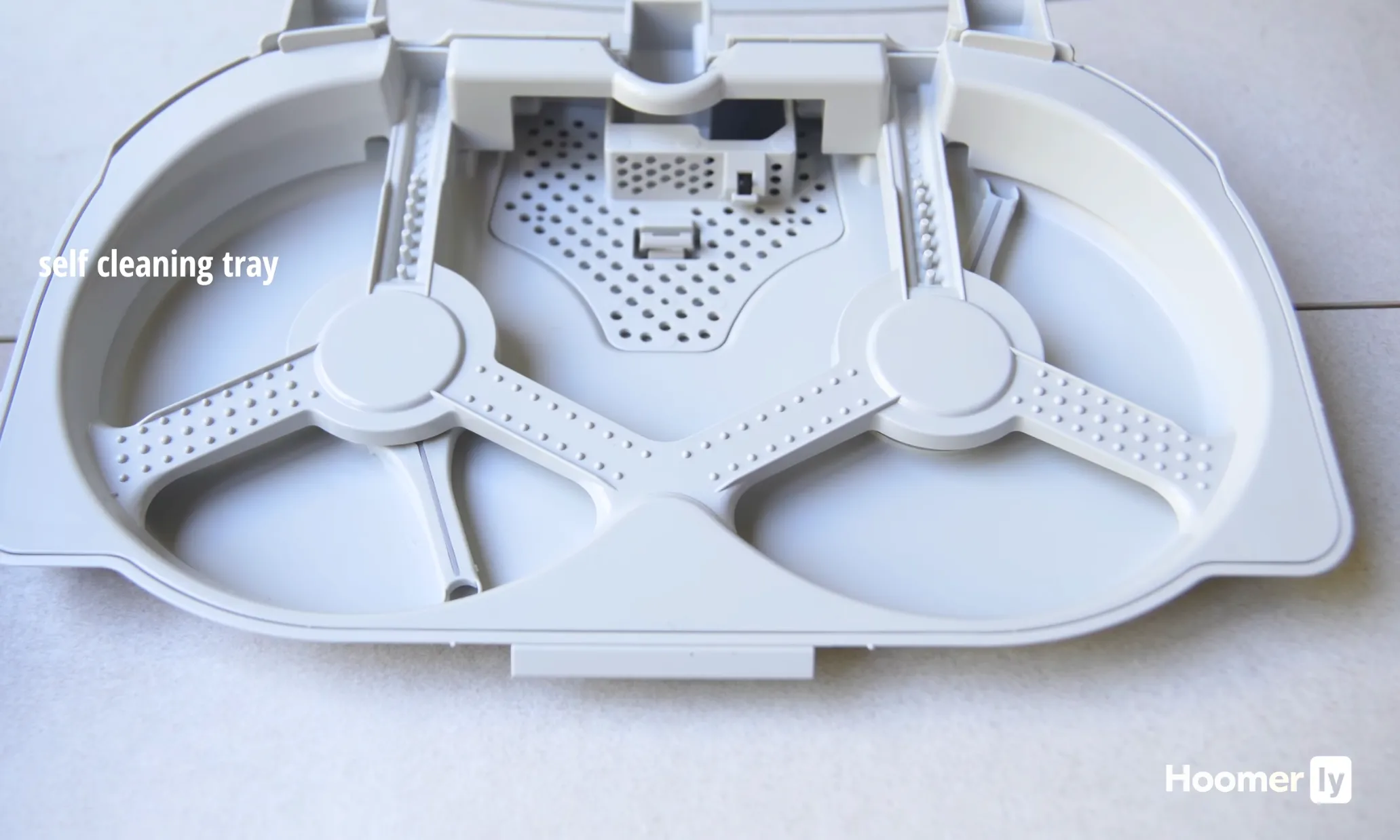Roborock Qrevo CurvX cleaning tray 5